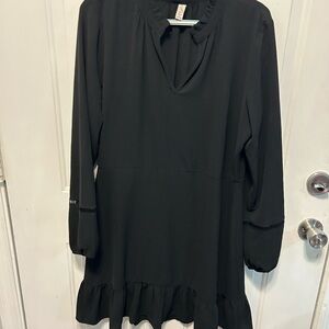 BeBop Black Ruffle Collar Top